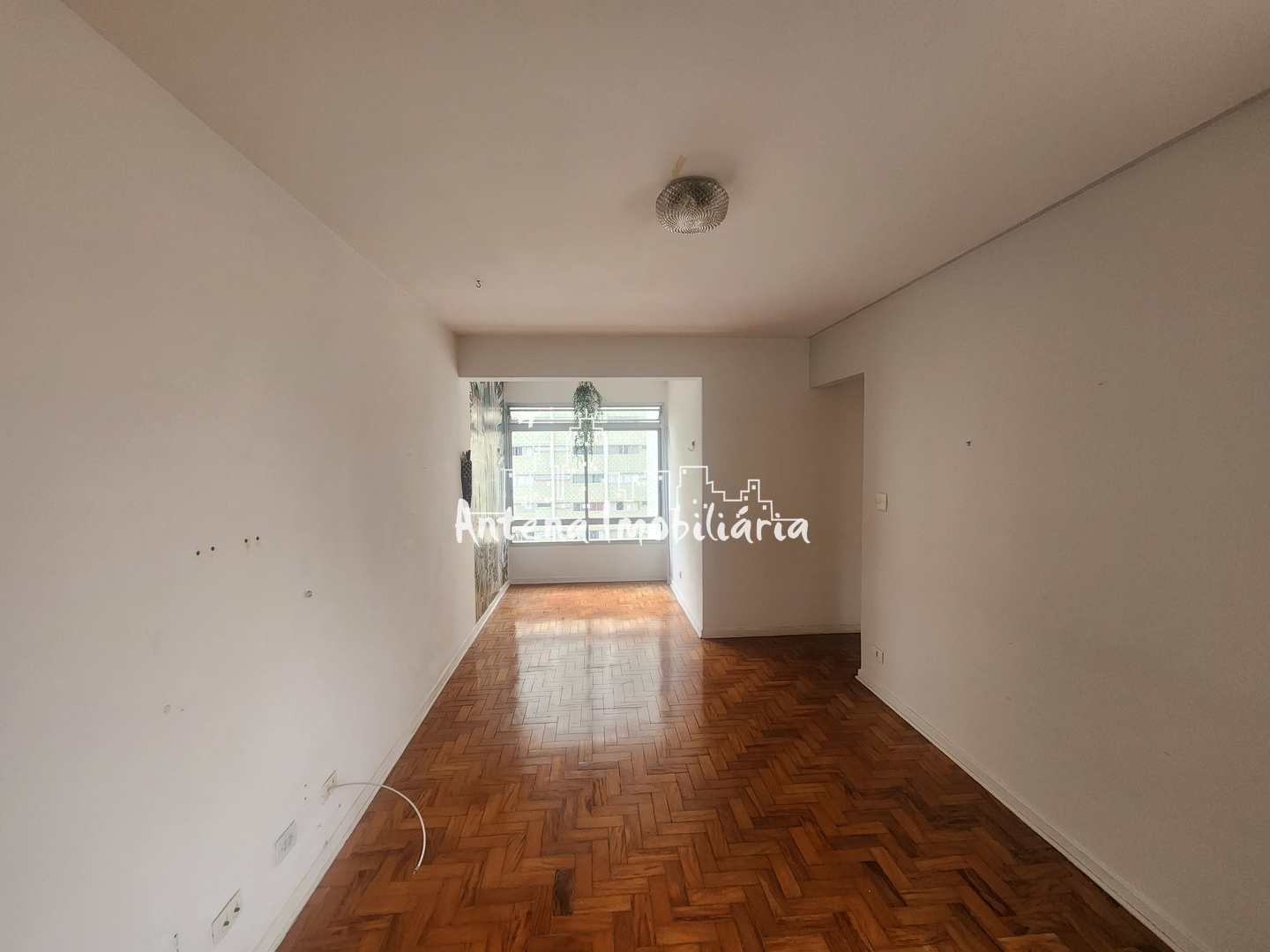 Apartamento à venda com 2 quartos, 65m² - Foto 1