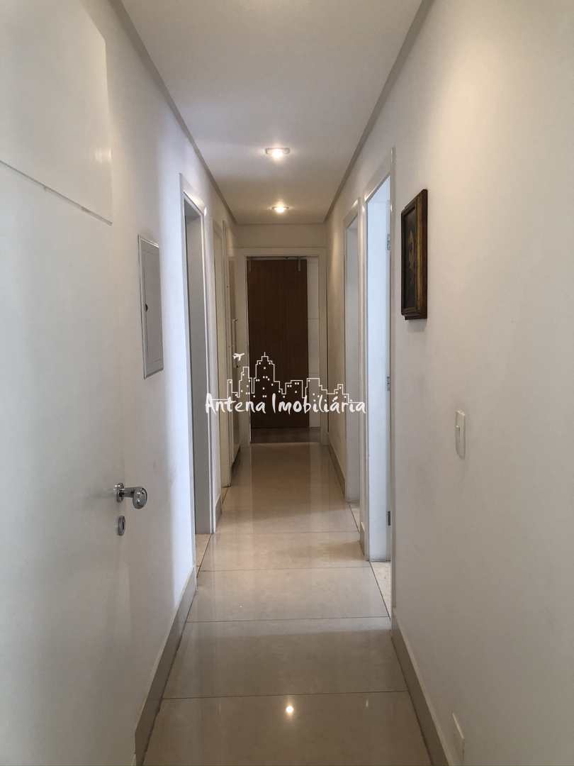 Apartamento à venda com 3 quartos, 180m² - Foto 10