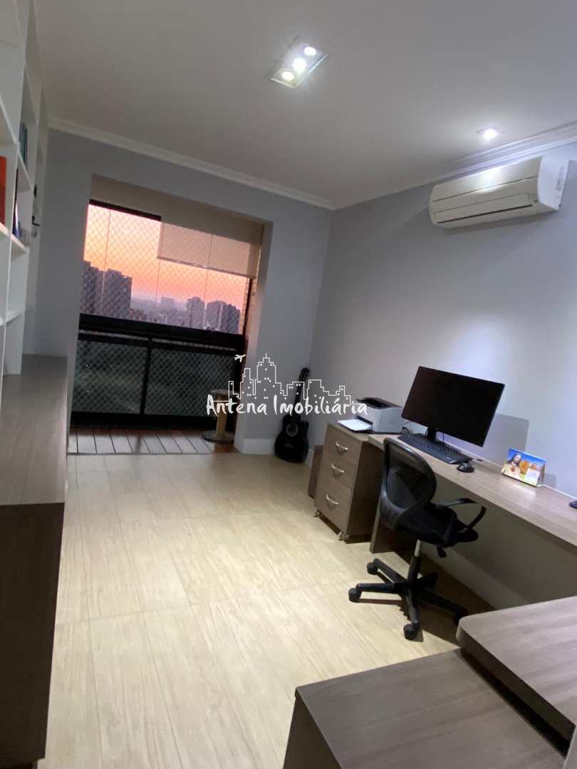 Apartamento à venda com 4 quartos, 191m² - Foto 14