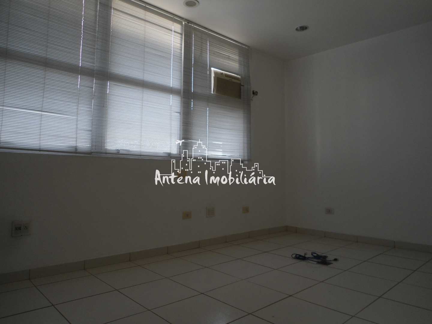 Conjunto Comercial-Sala para alugar com 2 quartos, 71m² - Foto 5