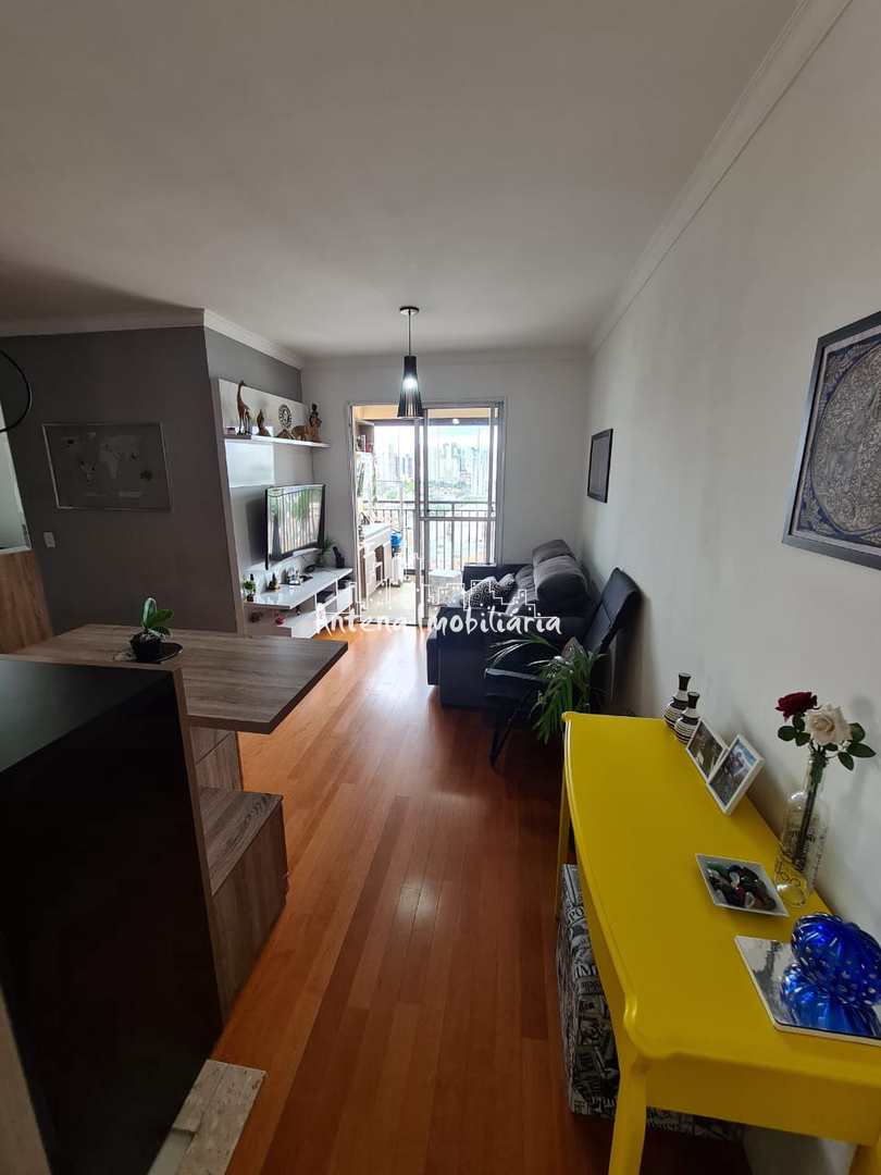 Apartamento à venda com 2 quartos, 57m² - Foto 2