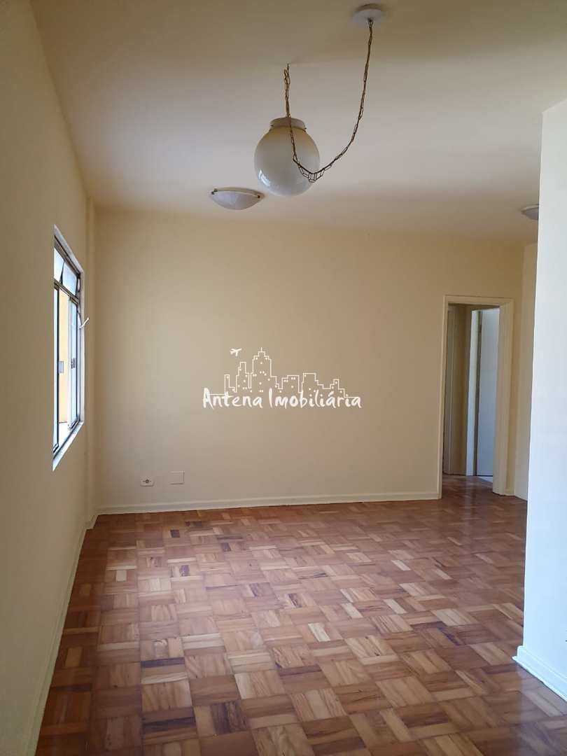 Apartamento à venda com 2 quartos, 90m² - Foto 2