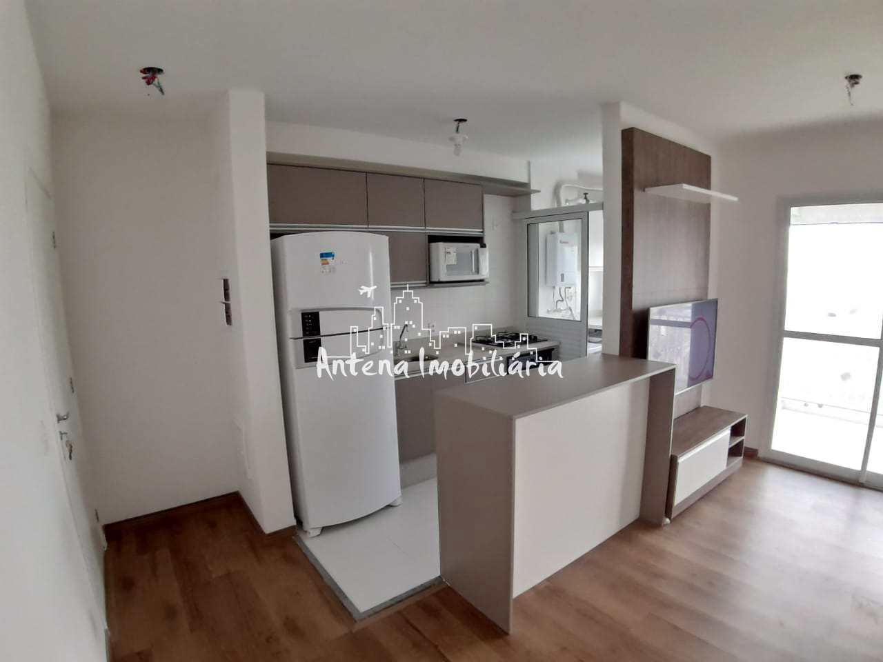 Apartamento à venda com 2 quartos, 58m² - Foto 3