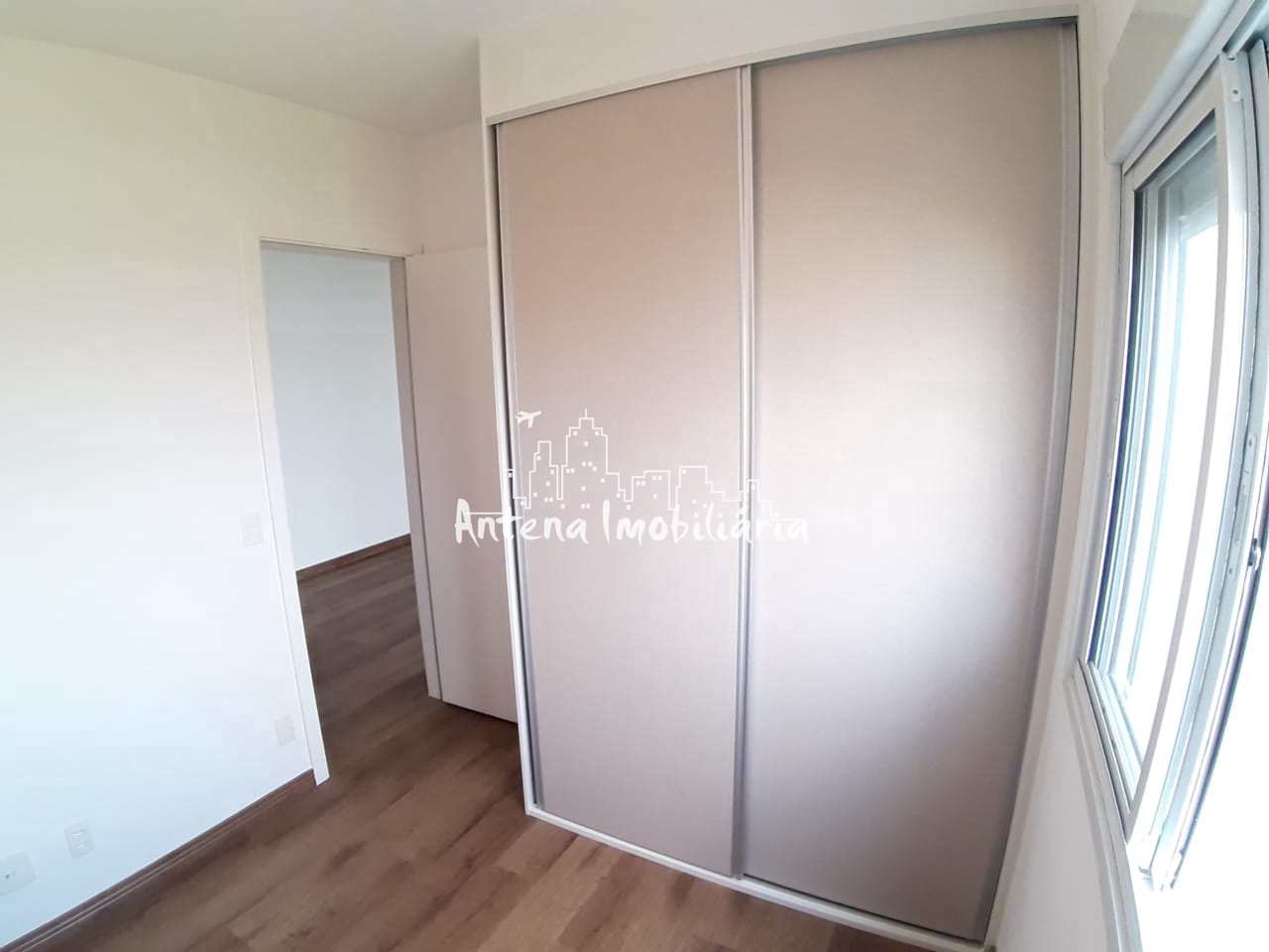 Apartamento à venda com 2 quartos, 58m² - Foto 6