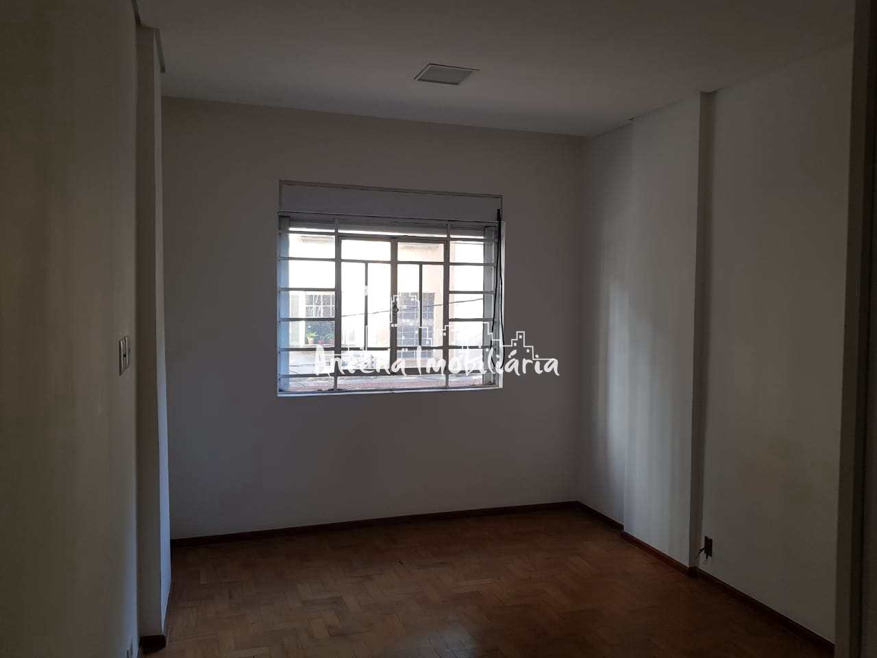 Apartamento à venda com 2 quartos, 90m² - Foto 7