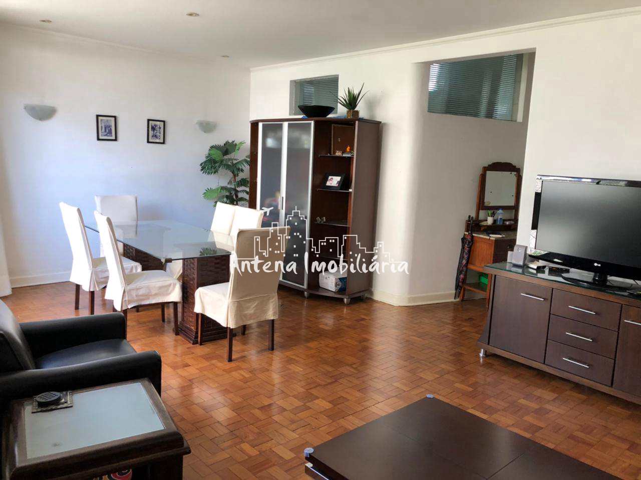 Apartamento à venda com 3 quartos, 188m² - Foto 3