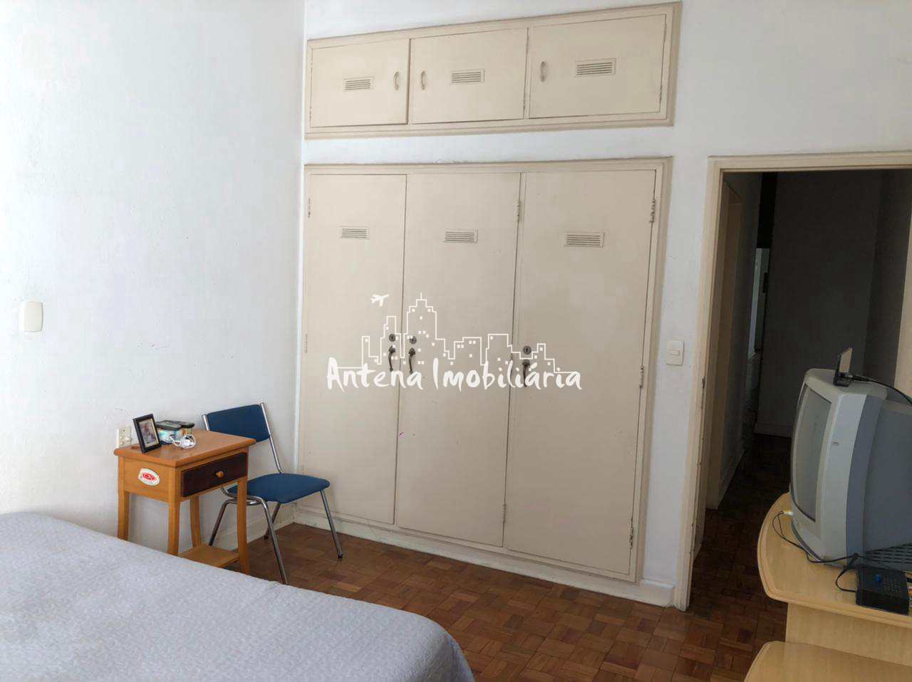 Apartamento à venda com 3 quartos, 188m² - Foto 11