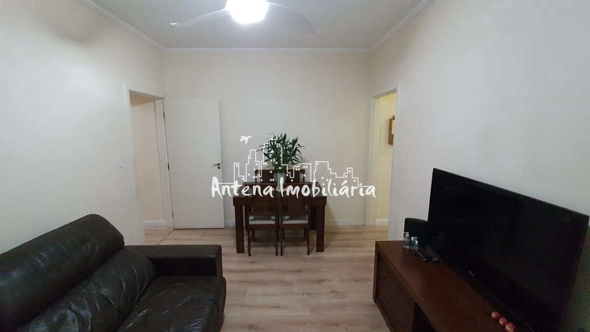 Apartamento à venda com 2 quartos, 70m² - Foto 1