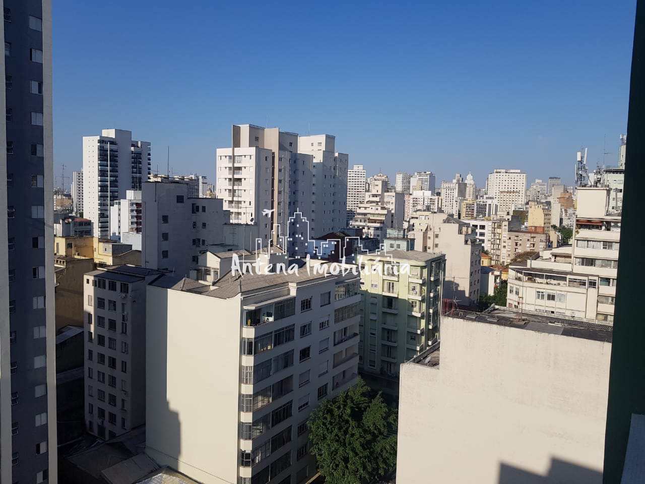 Apartamento à venda com 1 quarto, 50m² - Foto 9