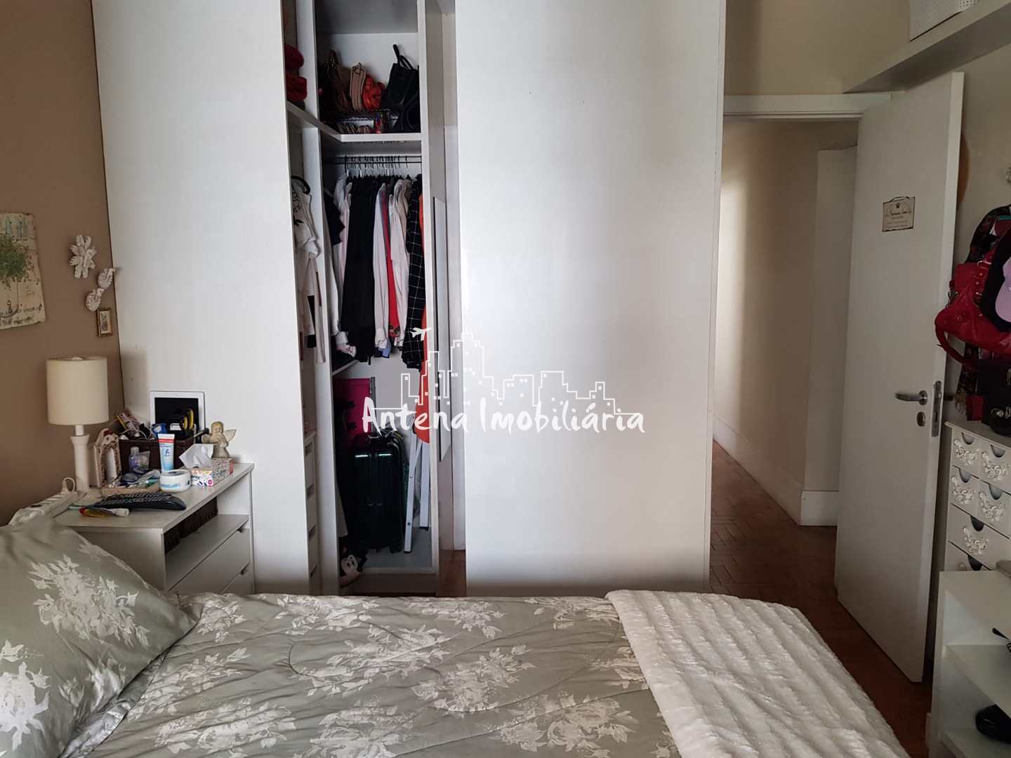 Apartamento à venda com 3 quartos, 120m² - Foto 9