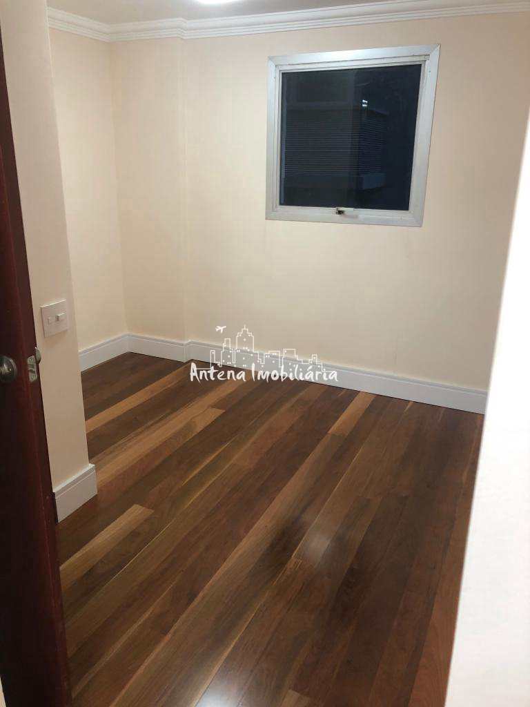 Apartamento à venda com 4 quartos, 222m² - Foto 16