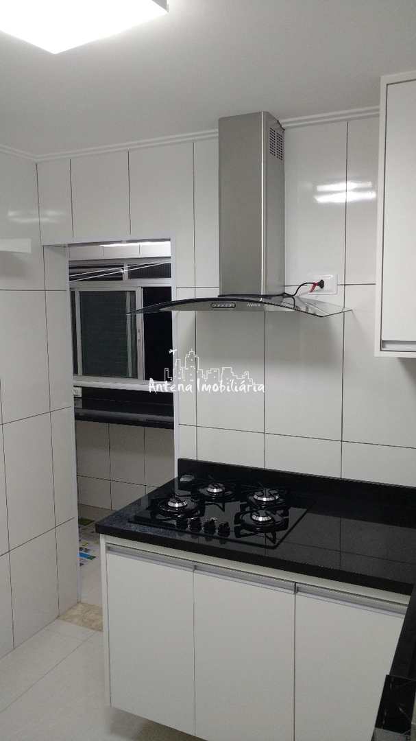 Apartamento à venda com 2 quartos, 74m² - Foto 12