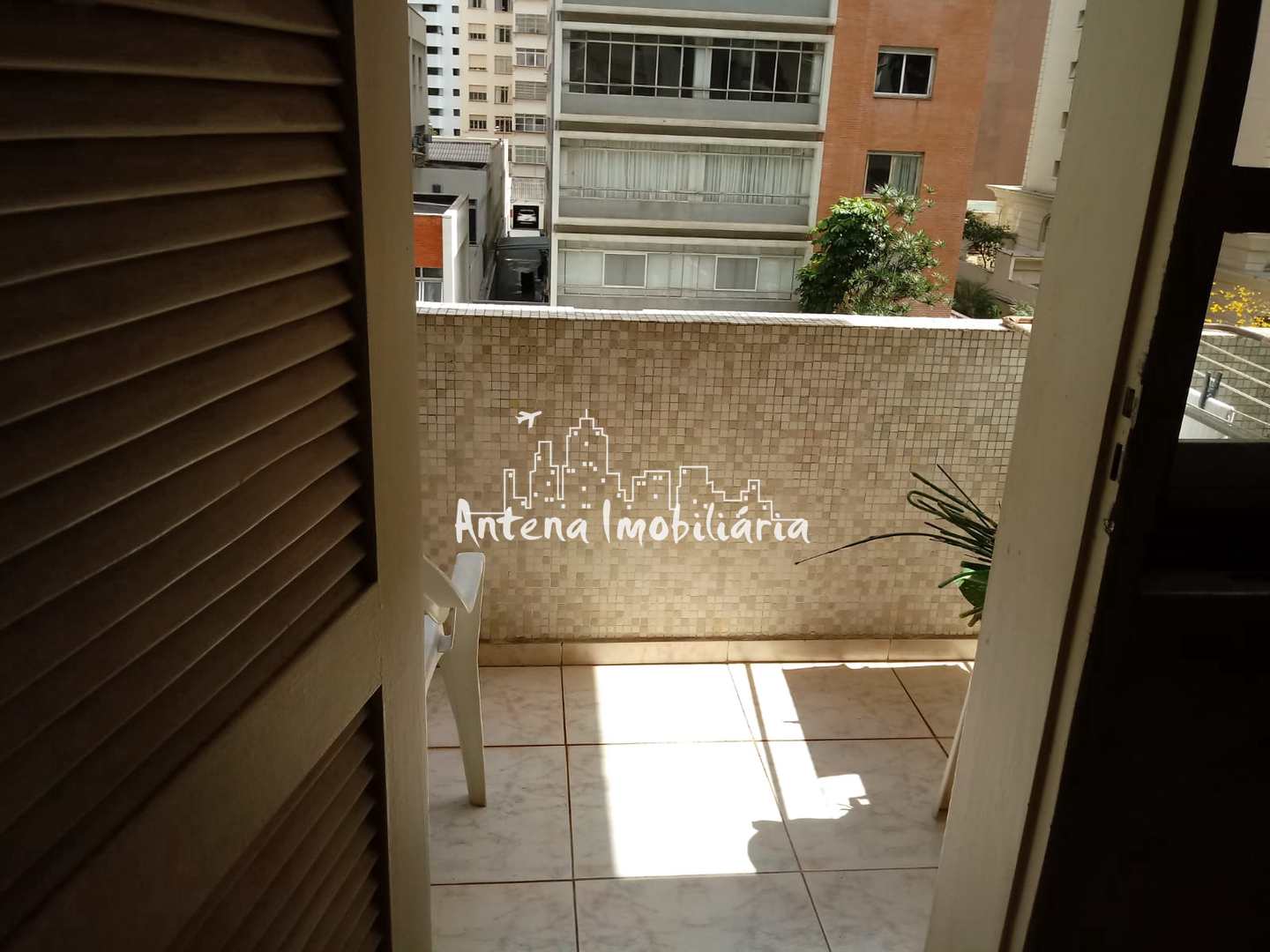 Apartamento à venda com 3 quartos, 180m² - Foto 12