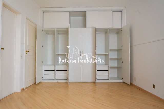 Apartamento à venda com 5 quartos, 320m² - Foto 10