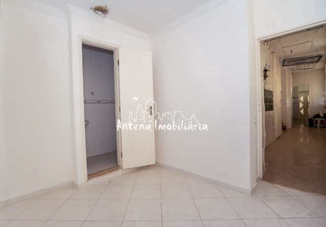 Apartamento à venda com 5 quartos, 320m² - Foto 20