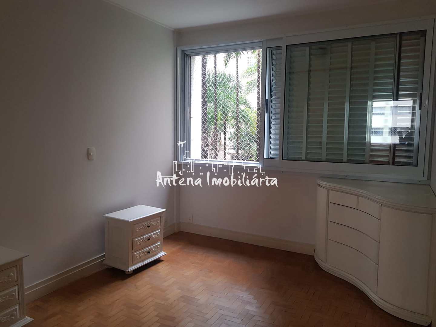 Apartamento à venda com 3 quartos, 100m² - Foto 5