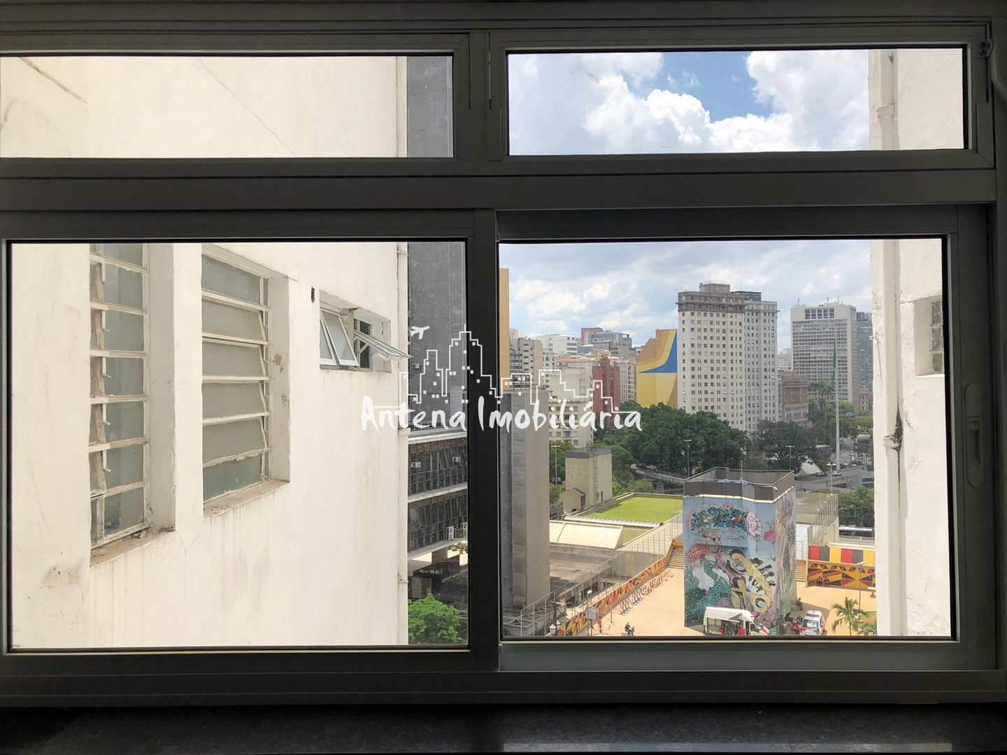 Apartamento à venda com 2 quartos, 141m² - Foto 8