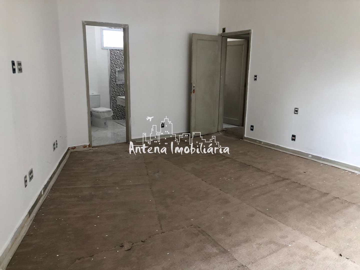 Apartamento à venda com 2 quartos, 141m² - Foto 11