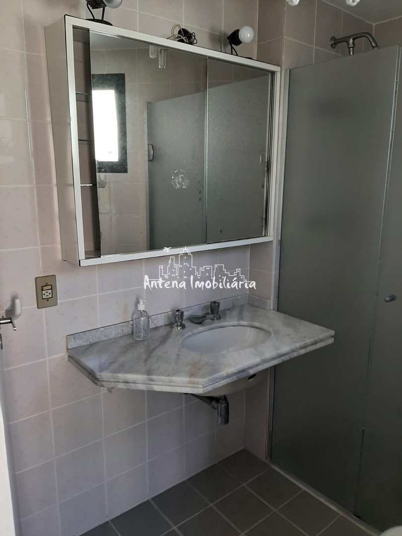 Apartamento à venda com 3 quartos, 76m² - Foto 9