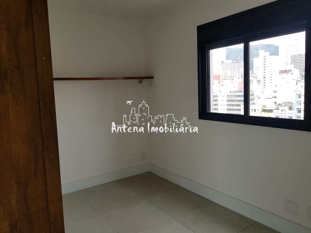 Apartamento à venda com 1 quarto, 37m² - Foto 6