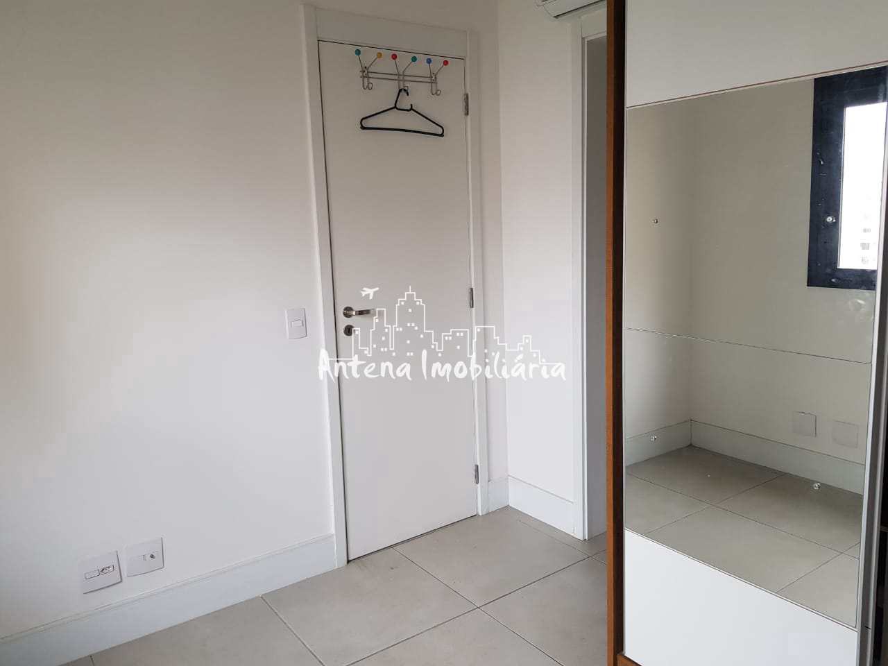 Apartamento à venda com 1 quarto, 37m² - Foto 7