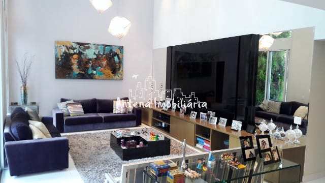 Apartamento à venda com 4 quartos, 297m² - Foto 1