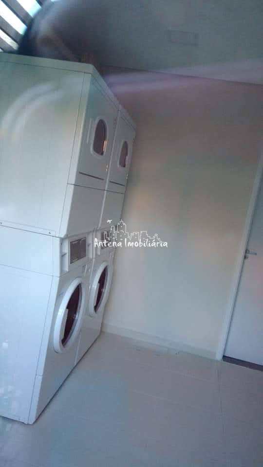 Apartamento à venda com 2 quartos, 40m² - Foto 24