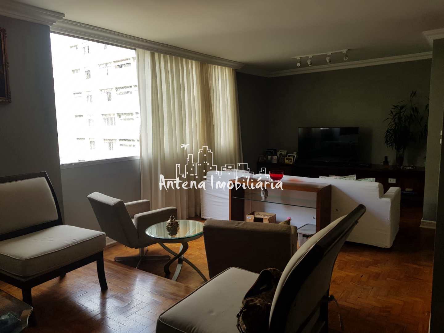 Apartamento à venda com 3 quartos, 126m² - Foto 1