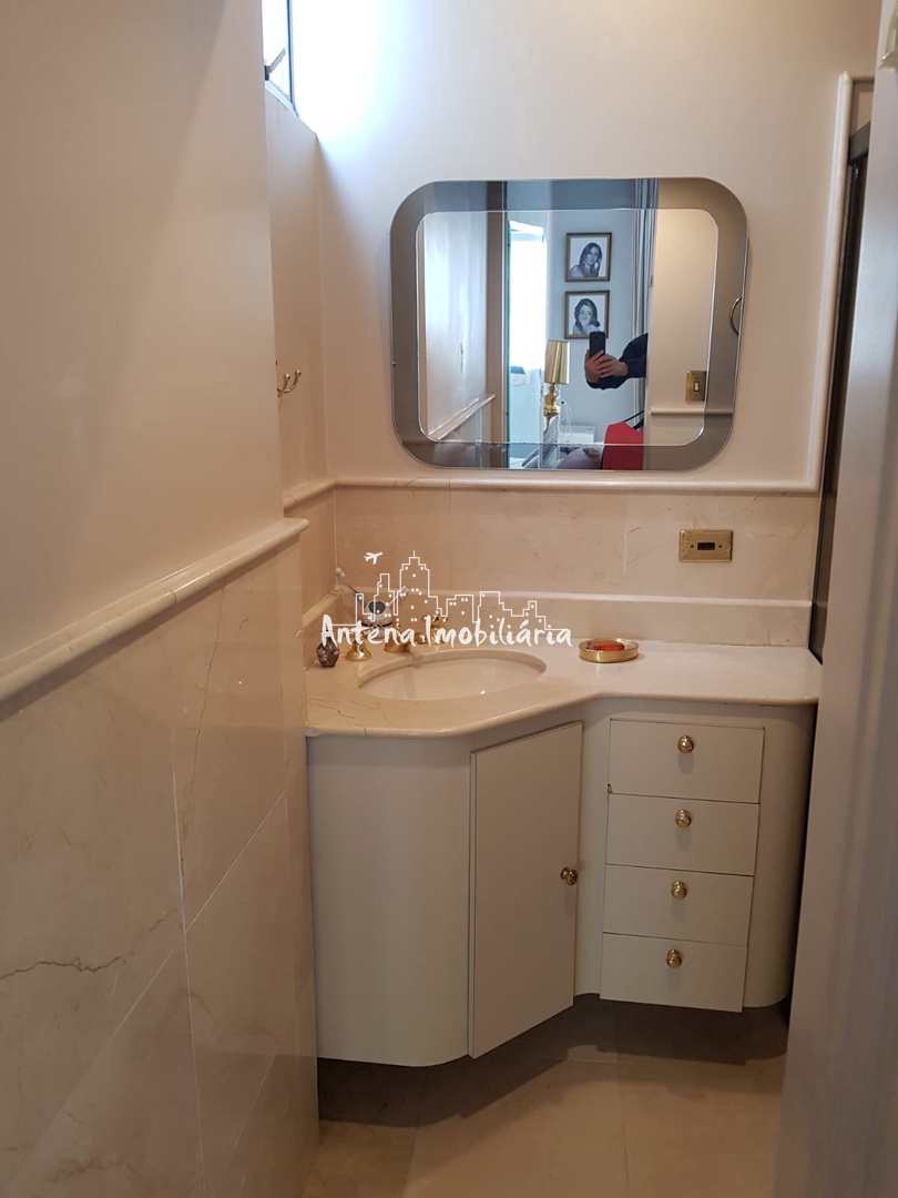 Apartamento à venda com 3 quartos, 208m² - Foto 15