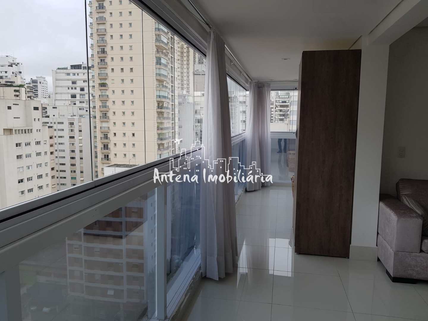 Apartamento à venda com 2 quartos, 80m² - Foto 7