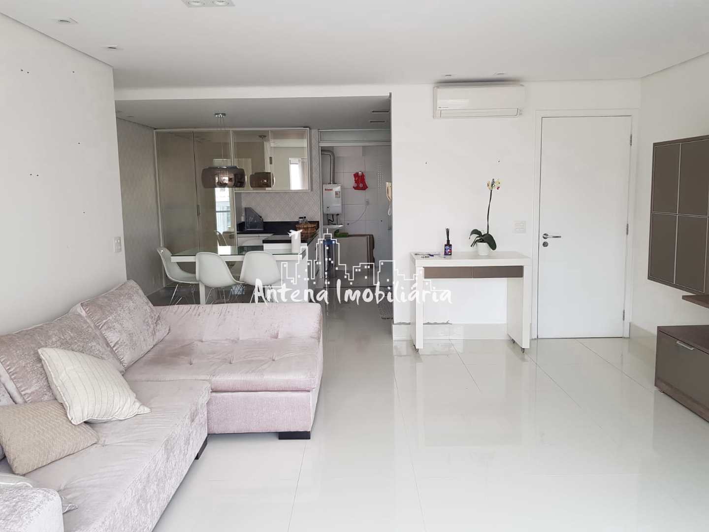 Apartamento à venda com 2 quartos, 80m² - Foto 4