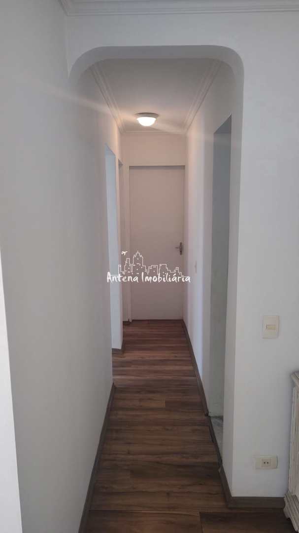 Apartamento à venda com 3 quartos, 79m² - Foto 3