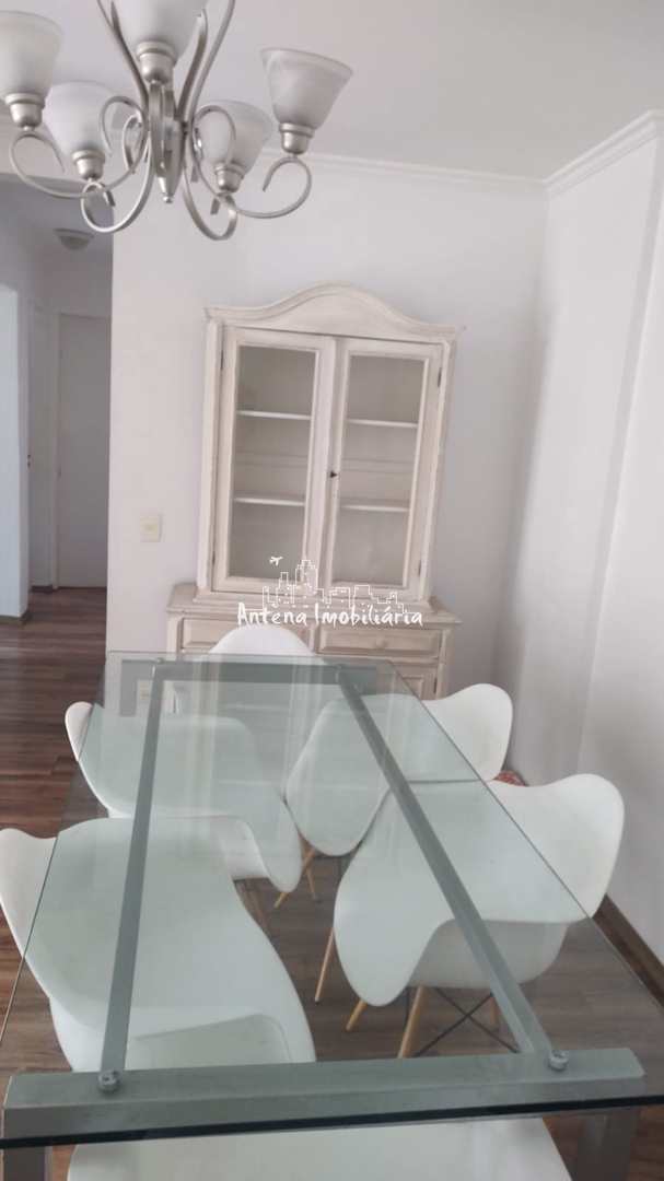 Apartamento à venda com 3 quartos, 79m² - Foto 2