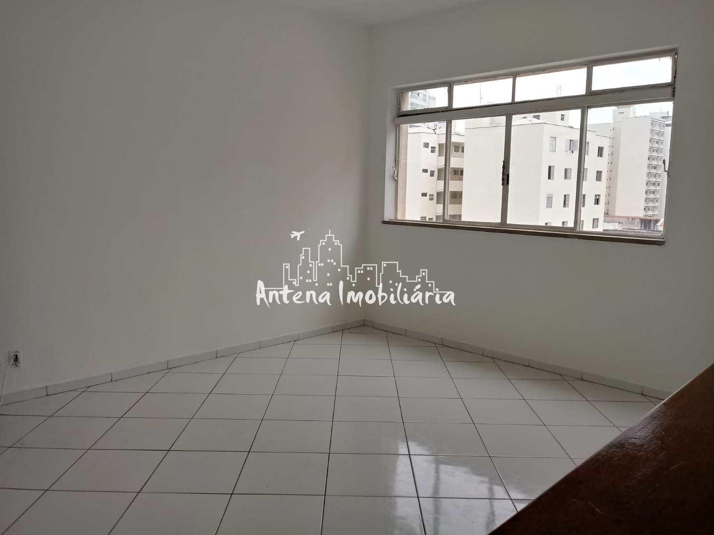 Apartamento à venda com 3 quartos, 144m² - Foto 4