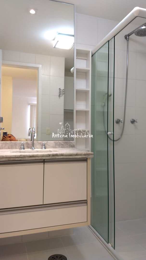 Apartamento à venda com 2 quartos, 85m² - Foto 13