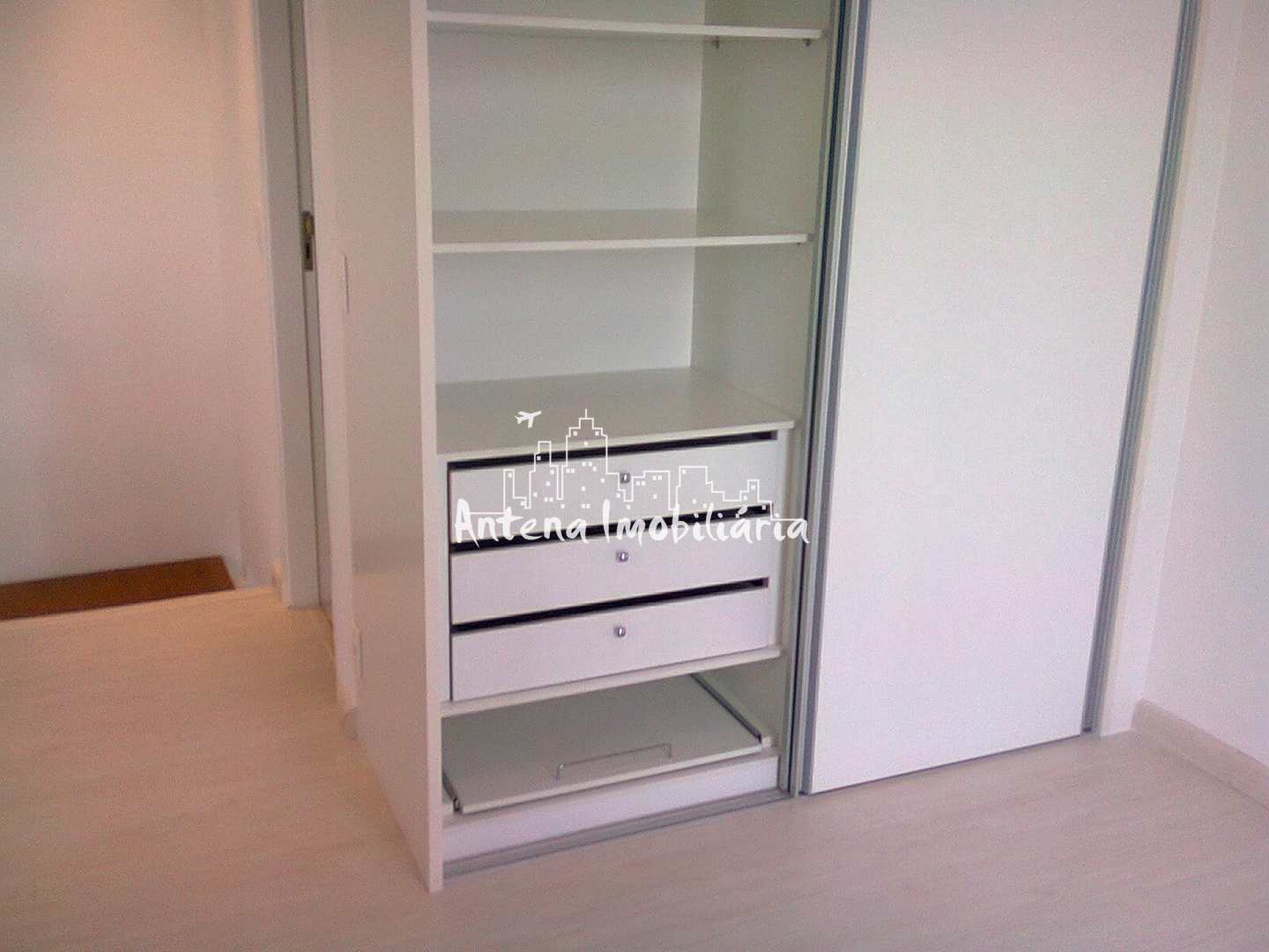 Apartamento à venda com 1 quarto, 57m² - Foto 13