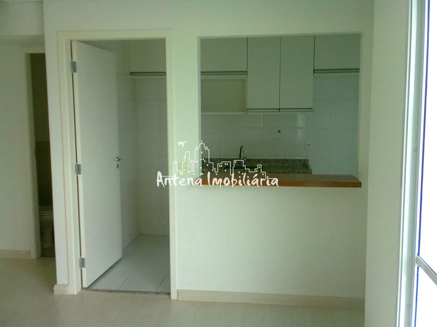 Apartamento à venda com 1 quarto, 57m² - Foto 3