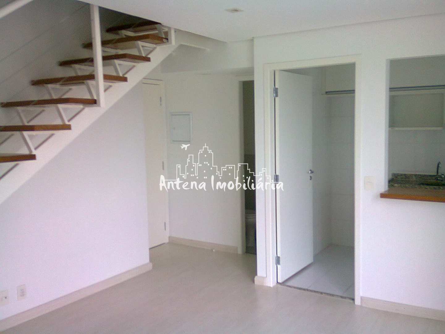 Apartamento à venda com 1 quarto, 57m² - Foto 7