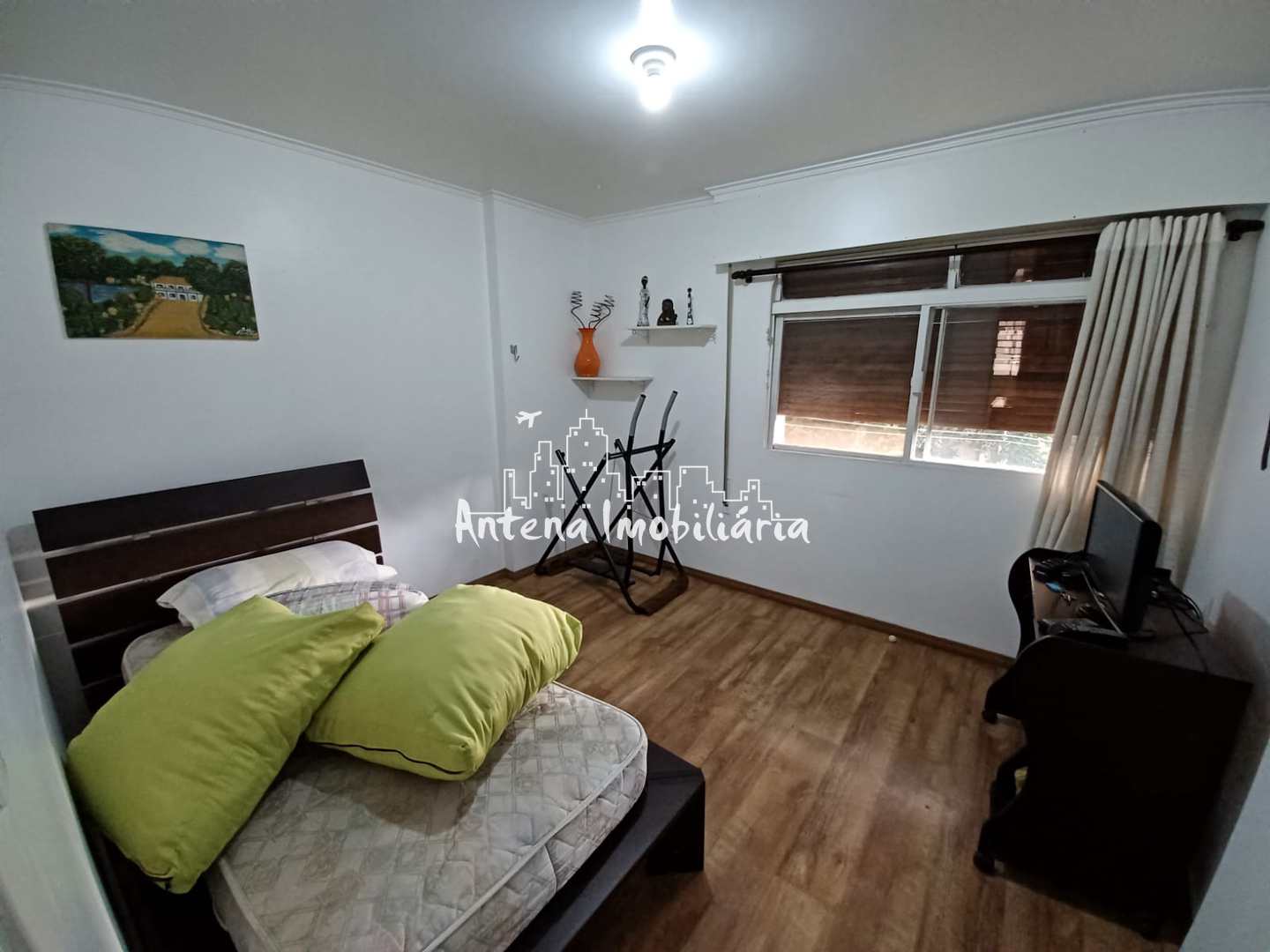 Apartamento à venda com 2 quartos, 67m² - Foto 4