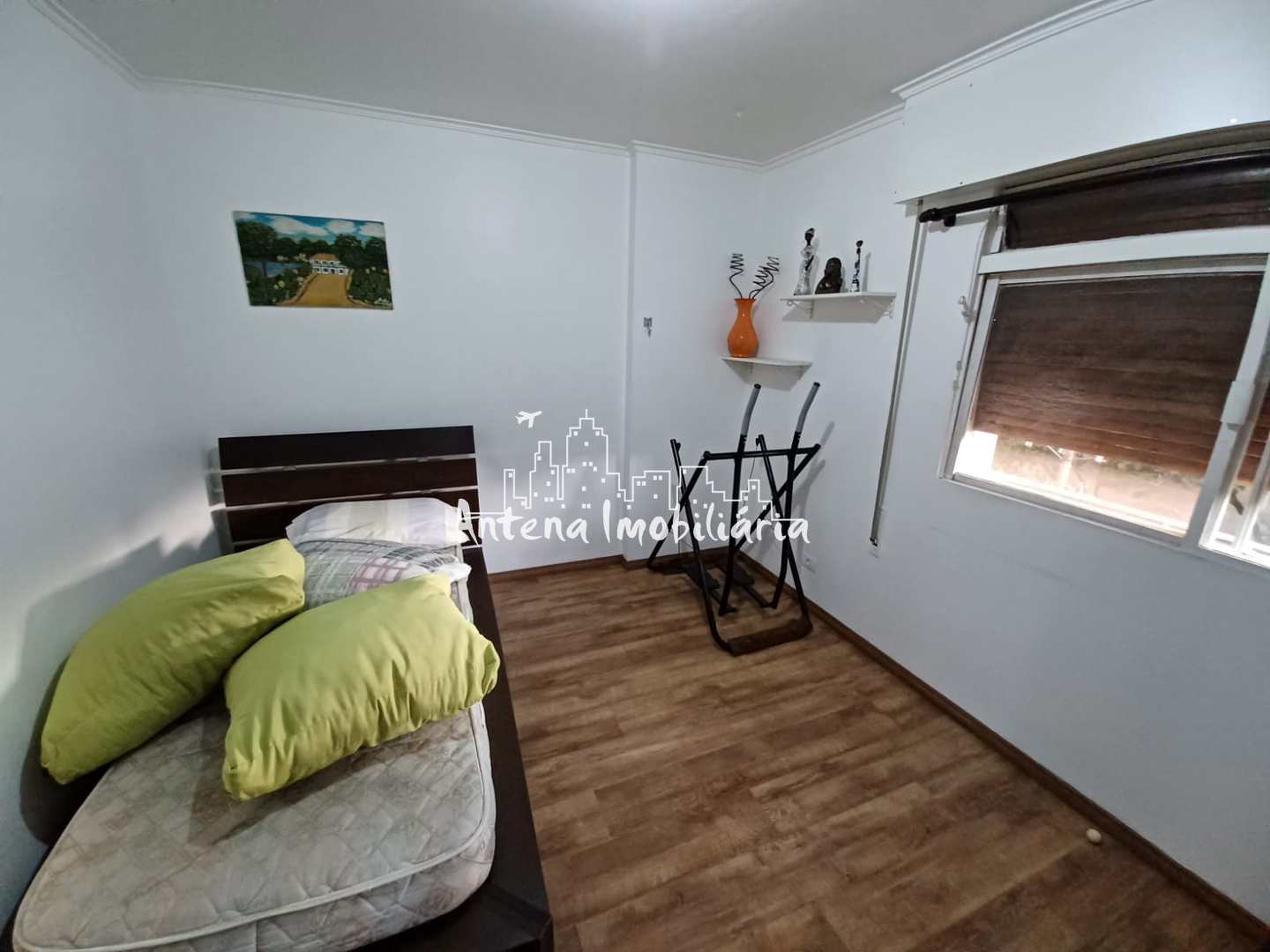 Apartamento à venda com 2 quartos, 67m² - Foto 3