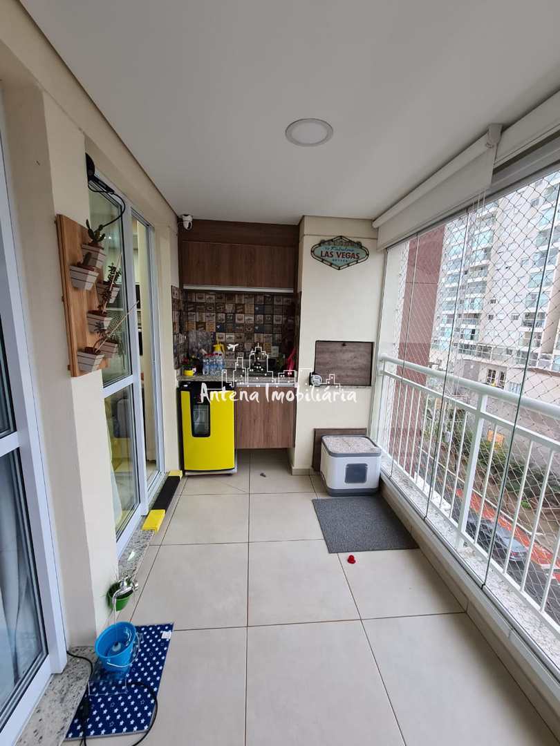 Apartamento à venda com 2 quartos, 65m² - Foto 9