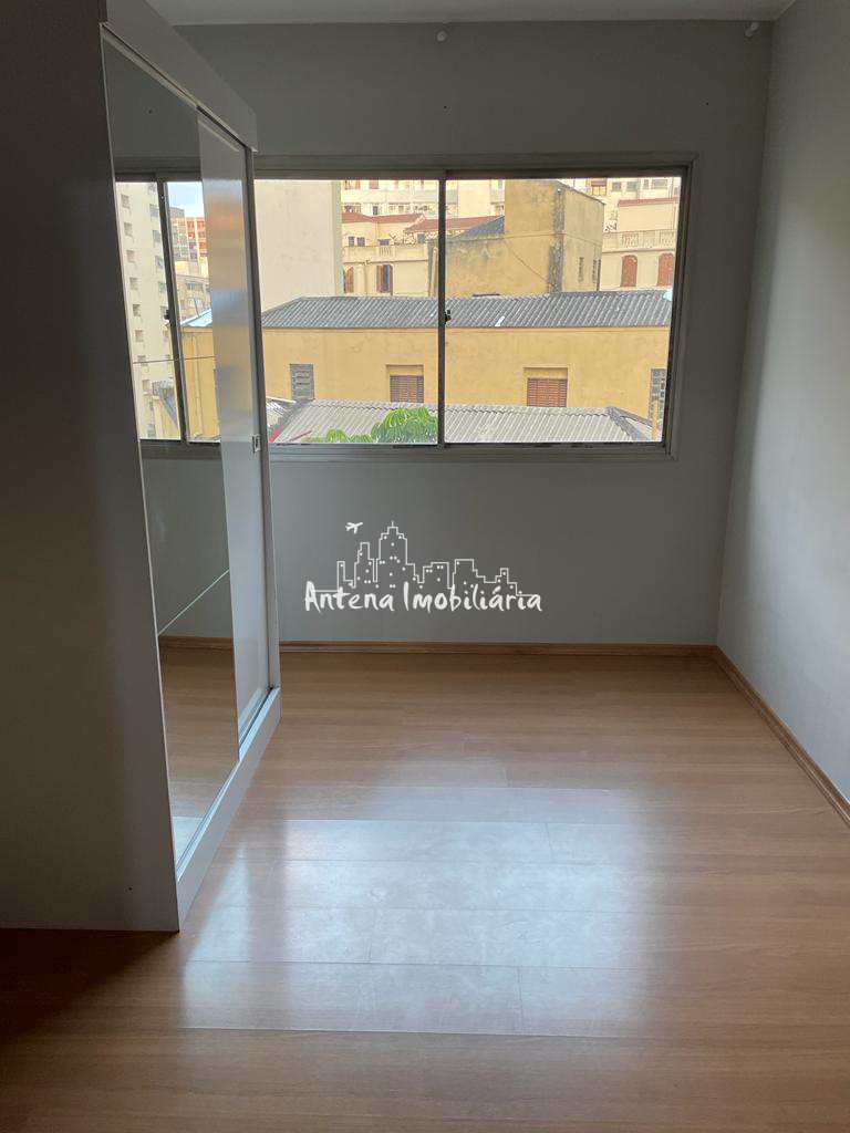 Apartamento à venda com 1 quarto, 30m² - Foto 1