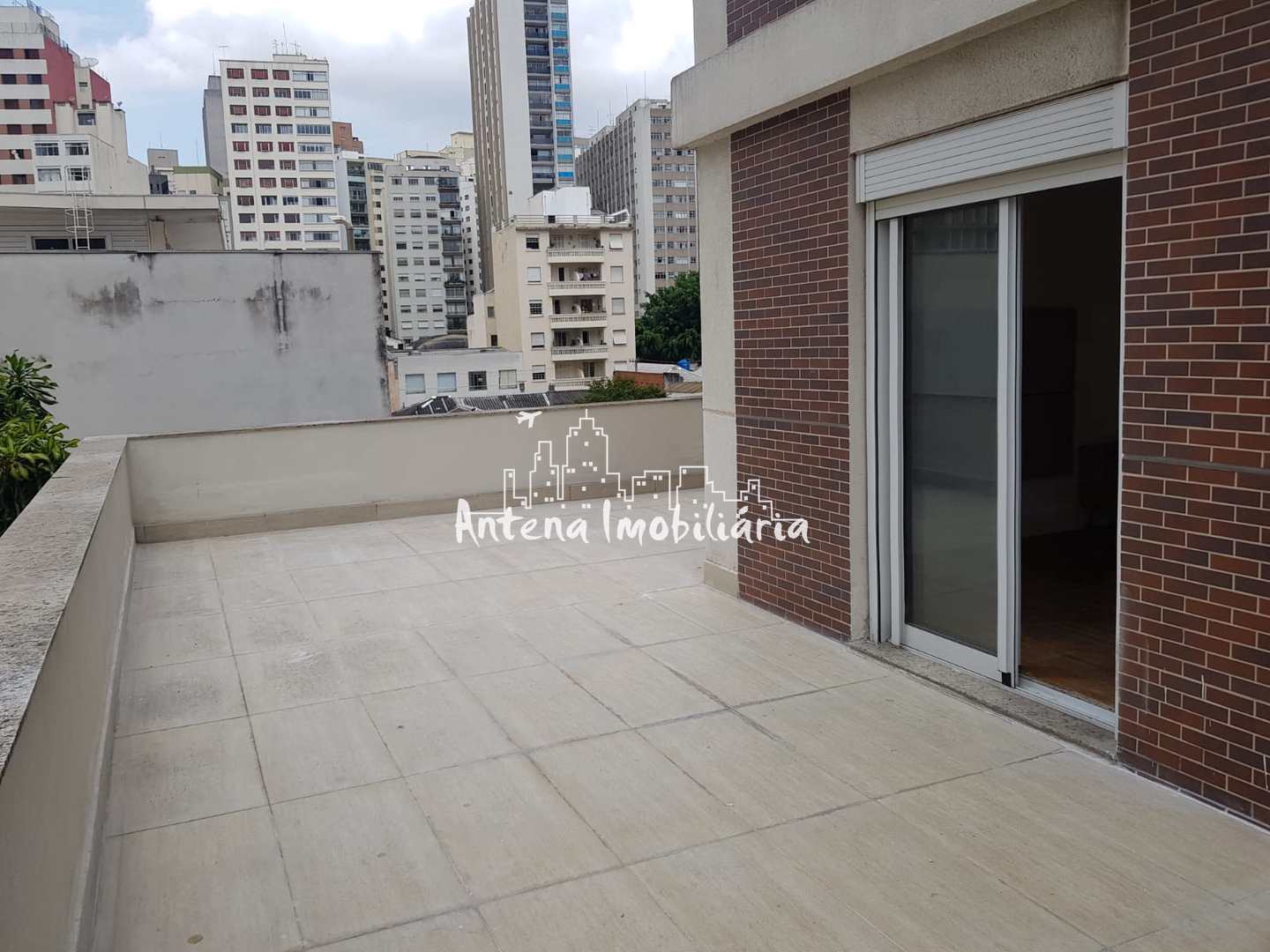 Apartamento à venda com 2 quartos, 85m² - Foto 13