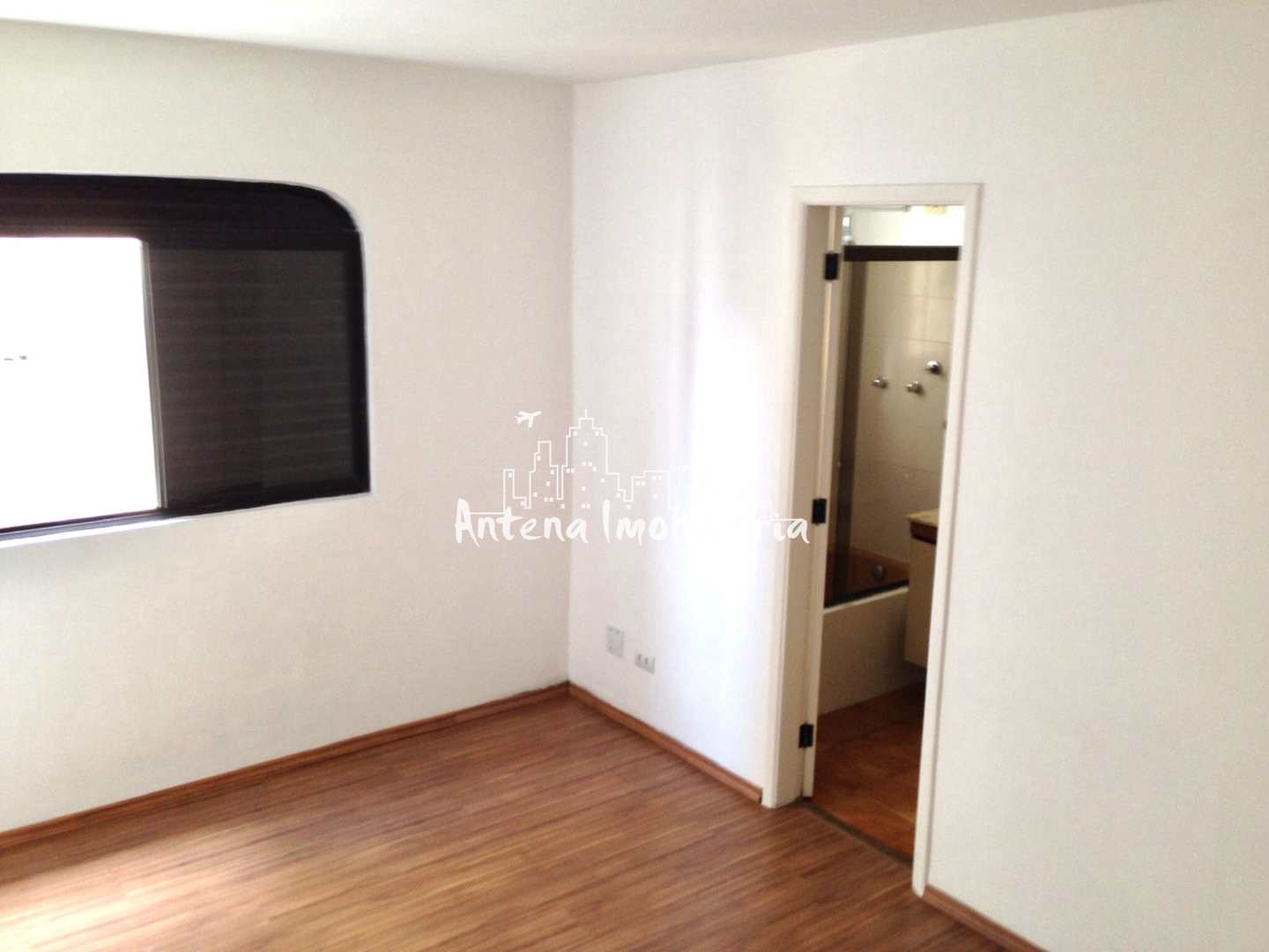 Apartamento à venda com 4 quartos, 153m² - Foto 7