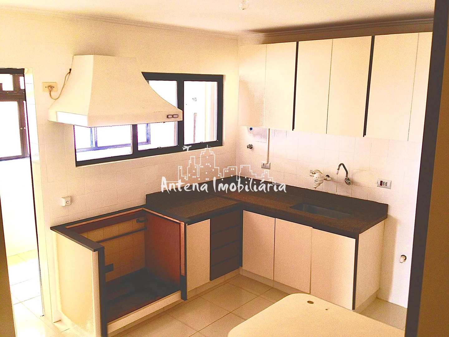 Apartamento à venda com 4 quartos, 153m² - Foto 17