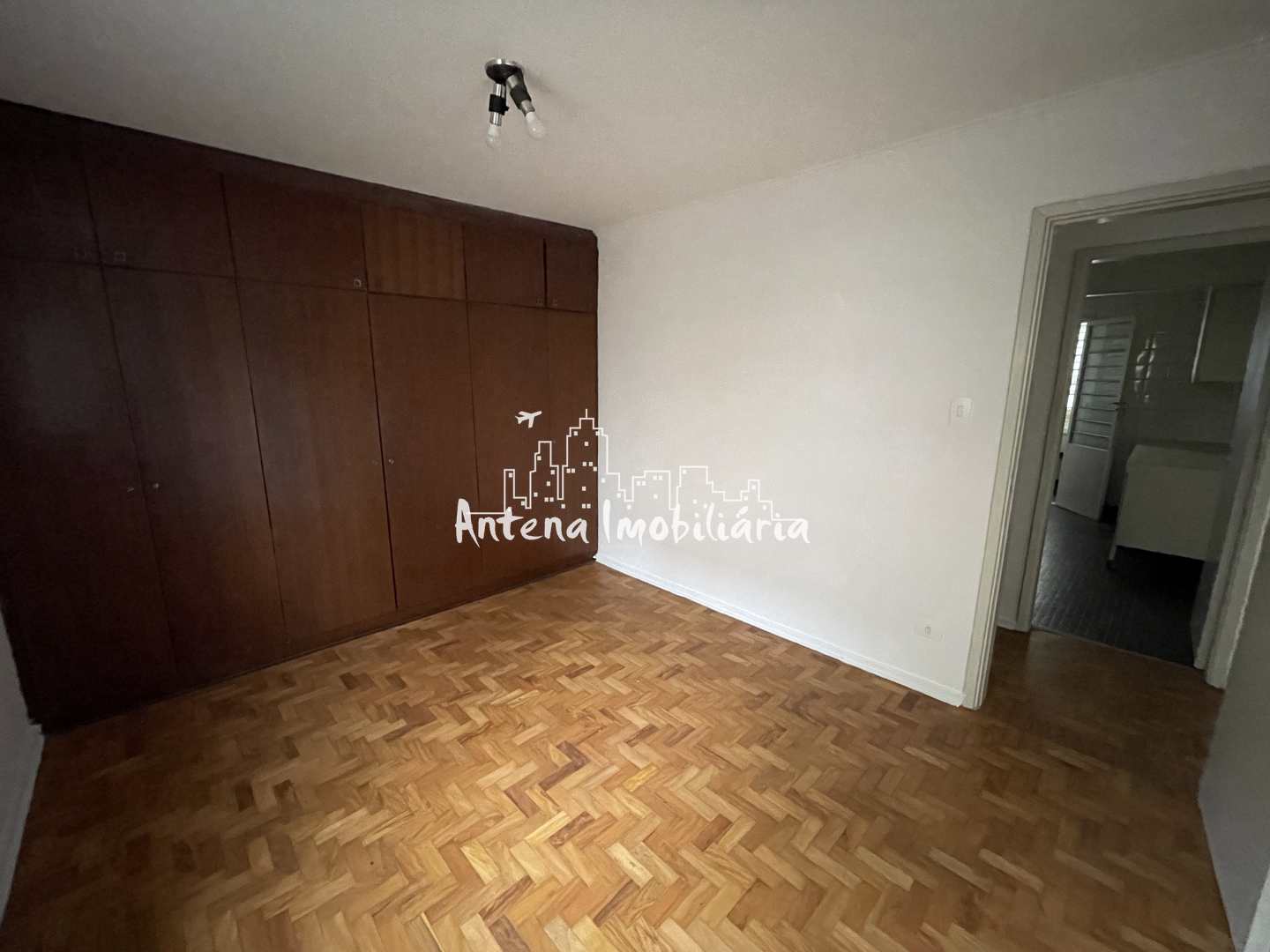 Apartamento à venda com 2 quartos, 72m² - Foto 8