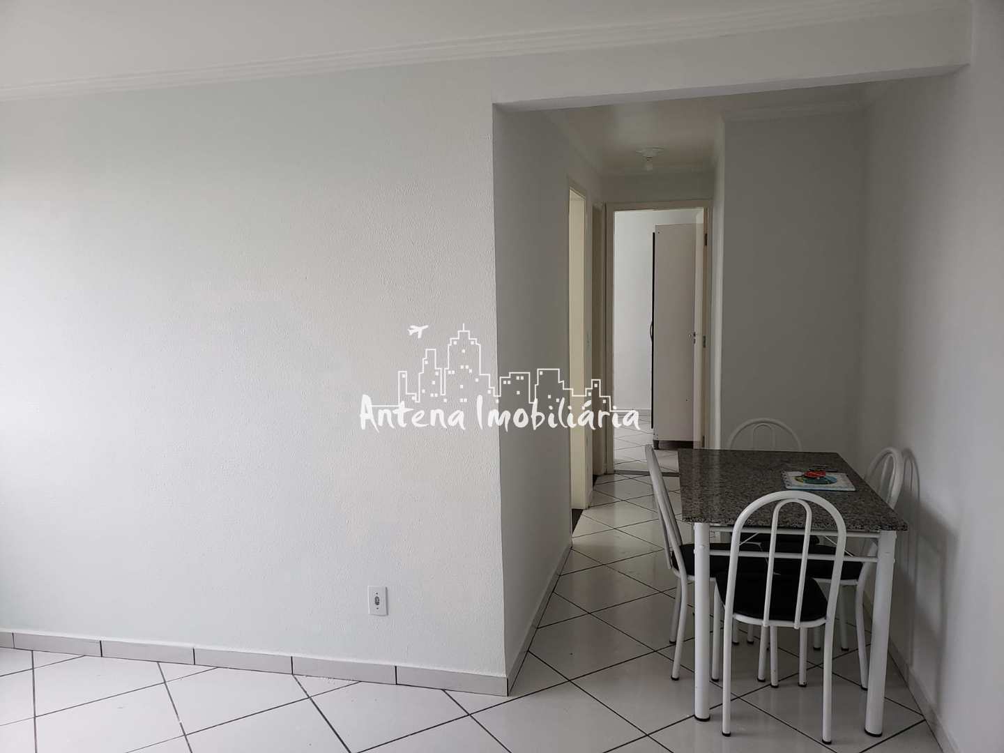 Apartamento à venda com 2 quartos, 45m² - Foto 4