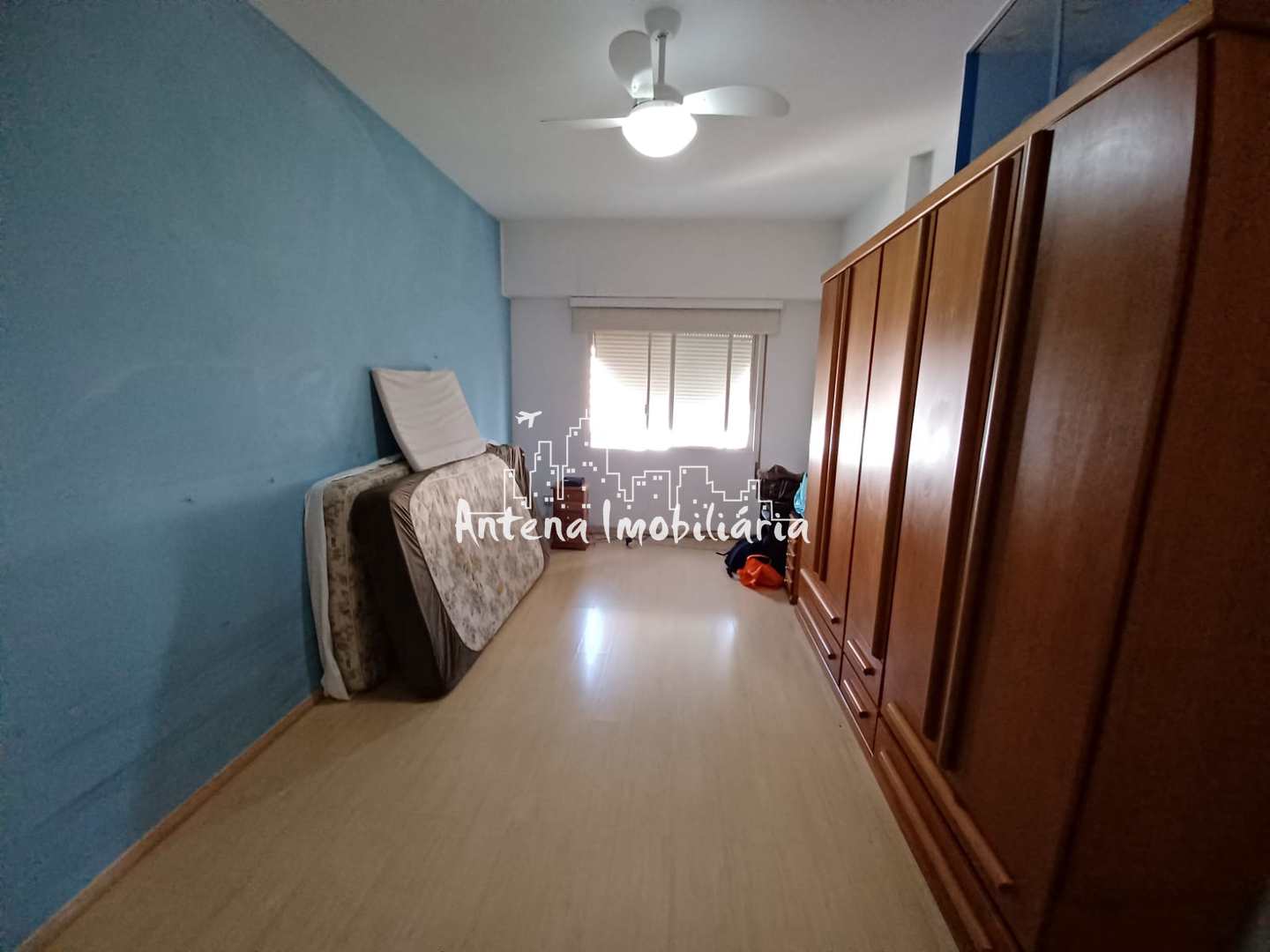 Apartamento à venda com 3 quartos, 145m² - Foto 4