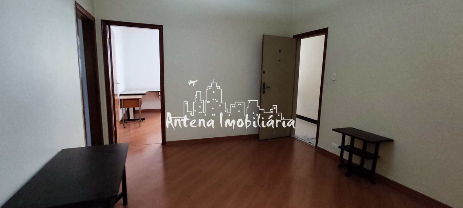 Apartamento à venda com 2 quartos, 94m² - Foto 1