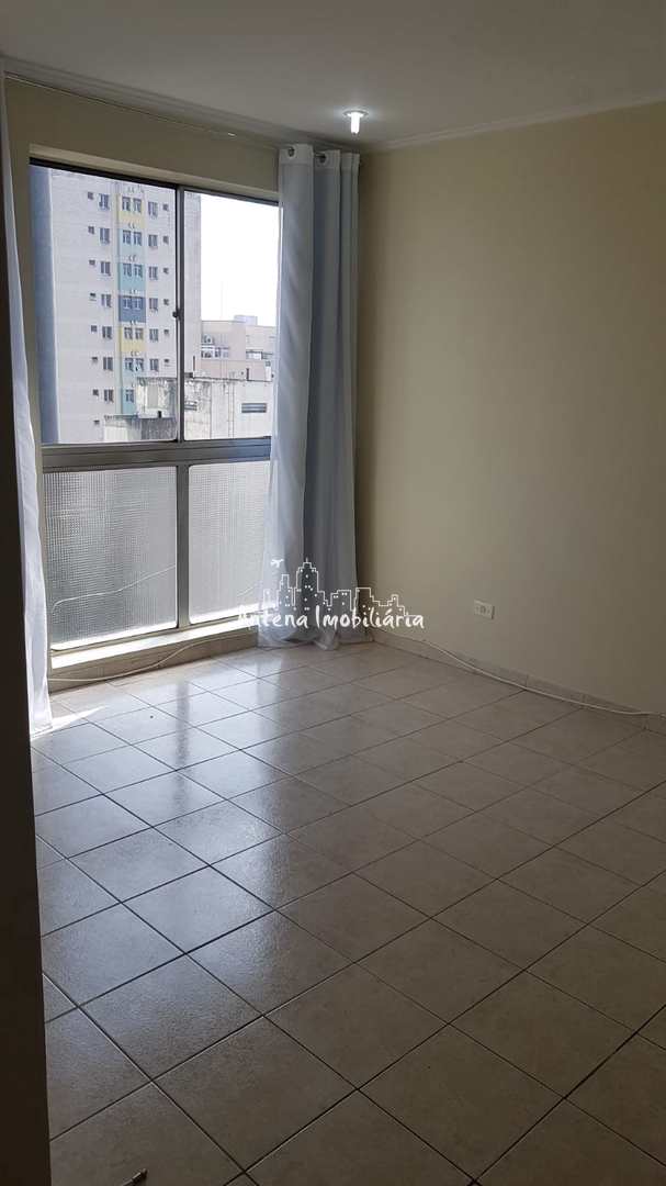 Apartamento à venda com 1 quarto, 45m² - Foto 4